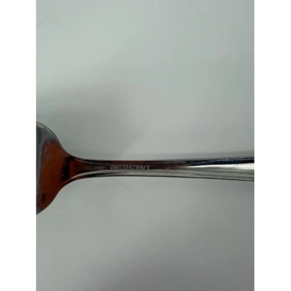 Oneidacraft Needlepoint Beaded Artistry Stainless Meat Fork‎ 7.75 Inch Silver